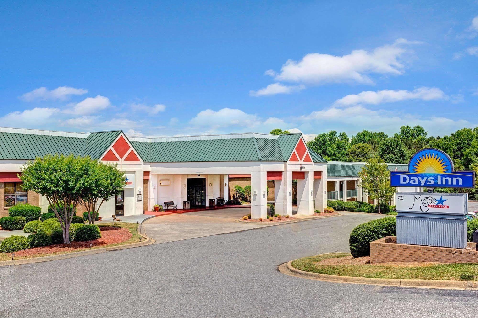 קורנליוס Days Inn Lake Norman מראה חיצוני תמונה